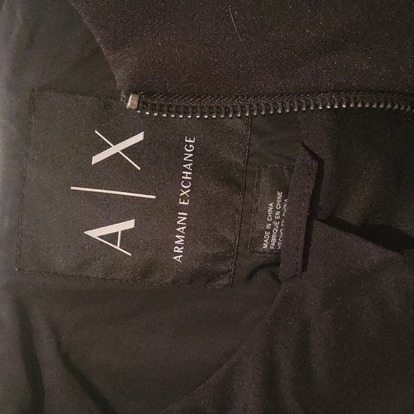 Jacker - Picture 3 of 4